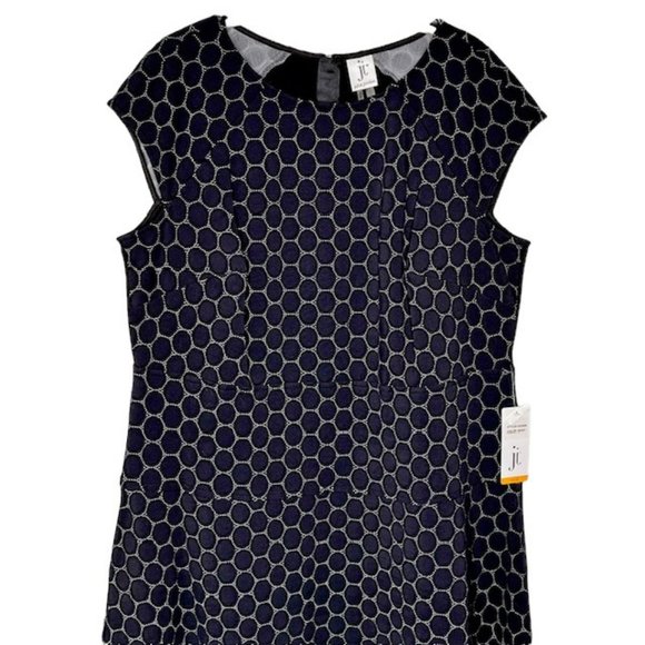 Julia Jordan Cap Sleeve Fit/Flare Jacquard Dress - Black/White - 16W - Picture 2 of 11